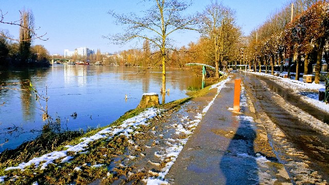 Après la crue et la neige.